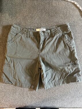 Olive Utility Women’s Shorts